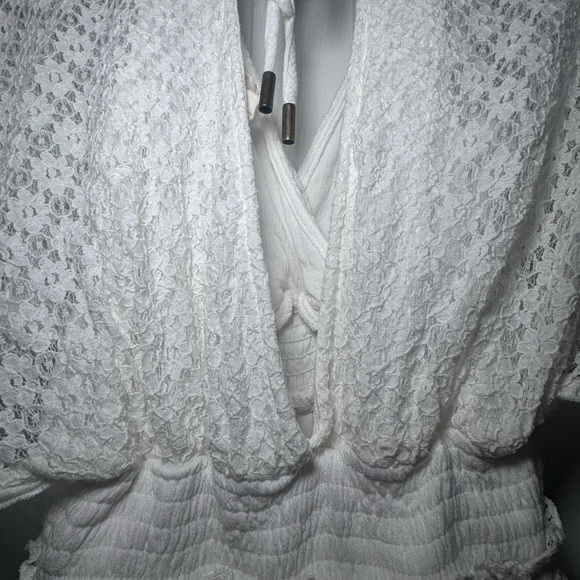 Bibi White Lace Romper size S Excellent Condition Beautiful - Picture 13 of 14